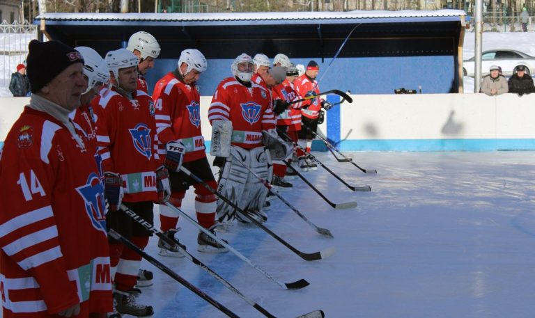 Легенды «Трактора» сыграют в Трехгорном