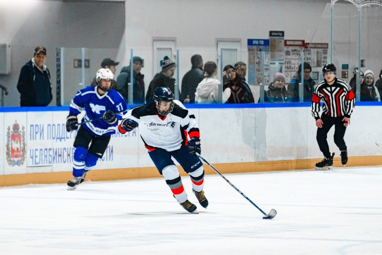 16 марта прошли товарищеские встречи «На лед круглый год» с участием команд Трехгорного и Усть-Катава